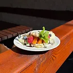 A Restaurace U Zvonku بيت ضيافة