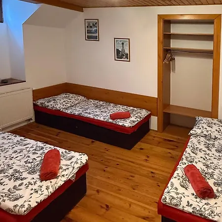 A Restaurace U Zvonku * Kořenov