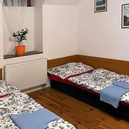 Gasthof A Restaurace U Zvonku Kořenov